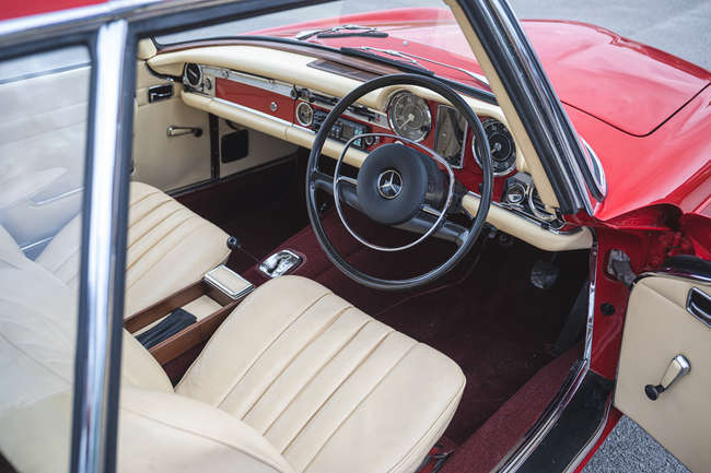 1969 Mercedes-Benz 280SL (W113)-Sold
