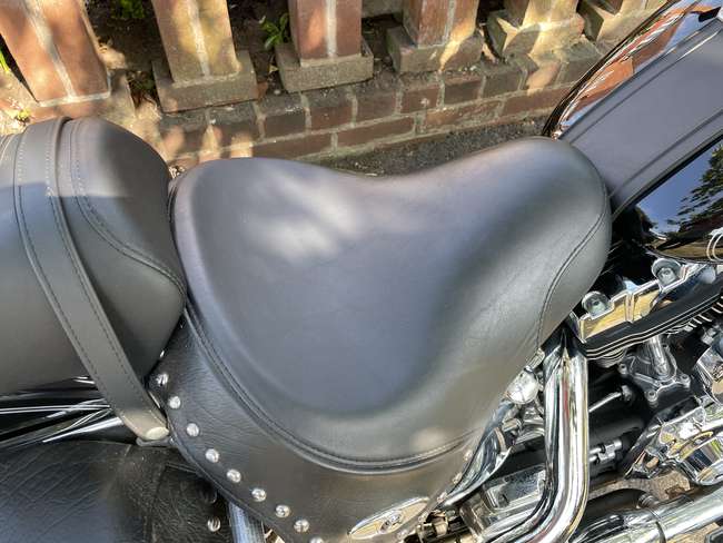 2005 Harley Davidson FLSTCi Heritage Softail Classic-Sold