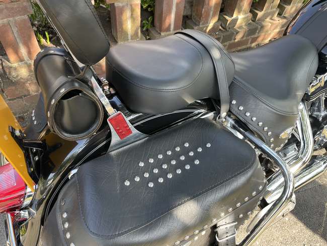 2005 Harley Davidson FLSTCi Heritage Softail Classic-Sold