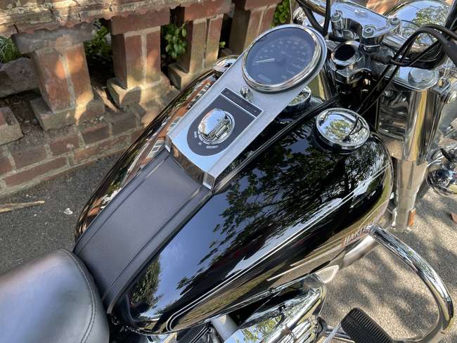 2005 Harley Davidson FLSTCi Heritage Softail Classic-Sold
