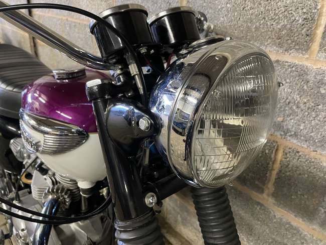 1967 Triumph T120R Bonneville 650cc-Sold