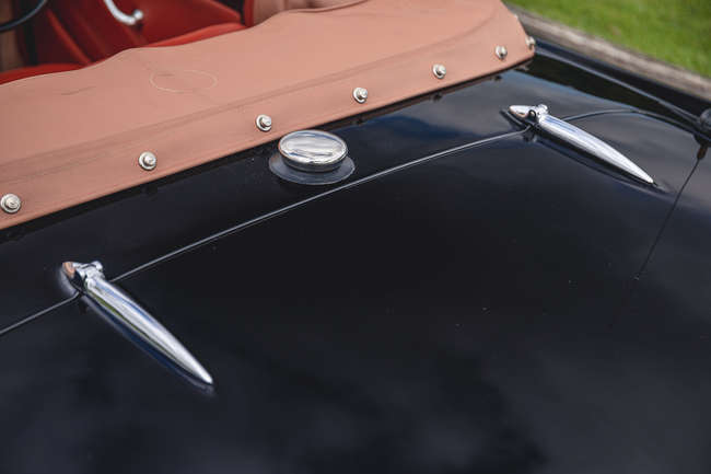 1961 Daimler SP250 (Ex-Metropolitan Police)-Sold