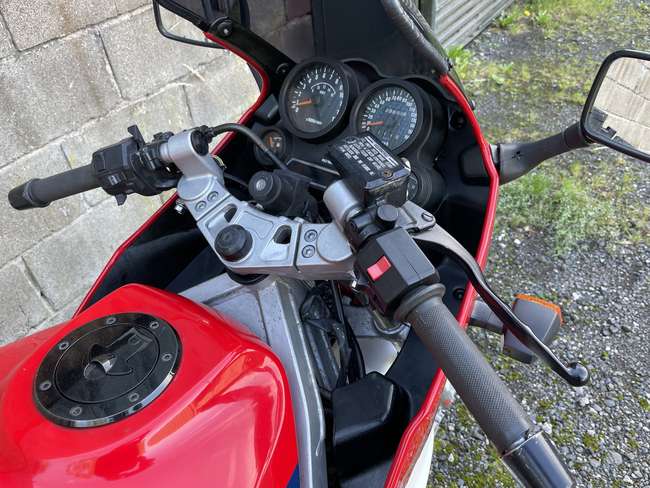 1985 Kawasaki GPZ600R -Sold