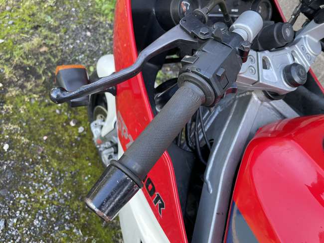1985 Kawasaki GPZ600R -Sold