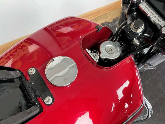1975 Suzuki GT750A-Sold