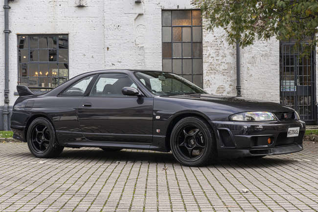 Iconic Auctioneers | 1995 Nissan Skyline R33 GT-R V-spec-Sold
