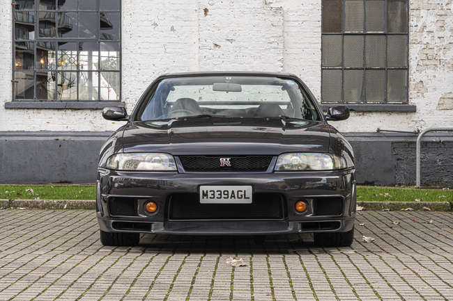1995 Nissan Skyline R33 GT-R V-spec-Sold