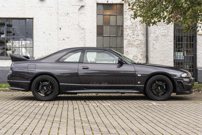 1995 Nissan Skyline R33 GT-R V-spec-Sold