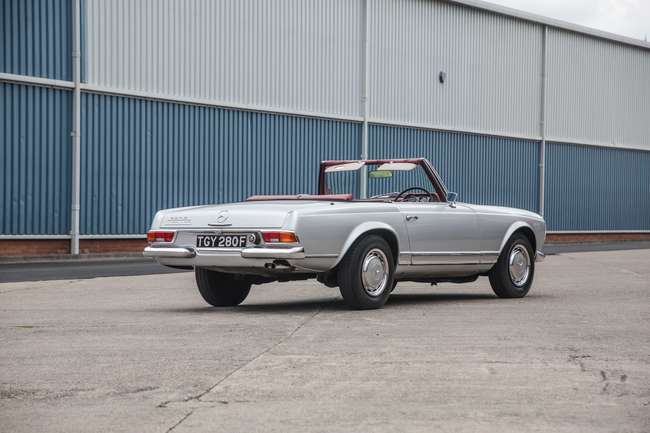 1968 Mercedes-Benz 280SL 'Pagoda' 2+2 (W113) -Sold