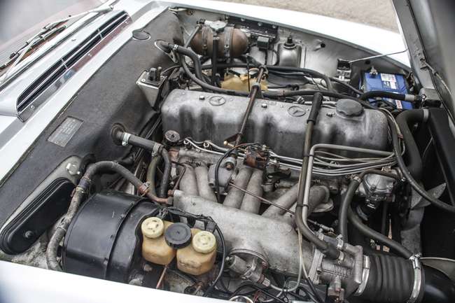 1968 Mercedes-Benz 280SL 'Pagoda' 2+2 (W113) -Sold