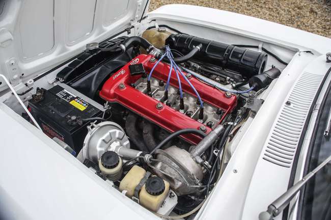 1971 Alfa Romeo 1750 GTV Series 2 (105)-Sold