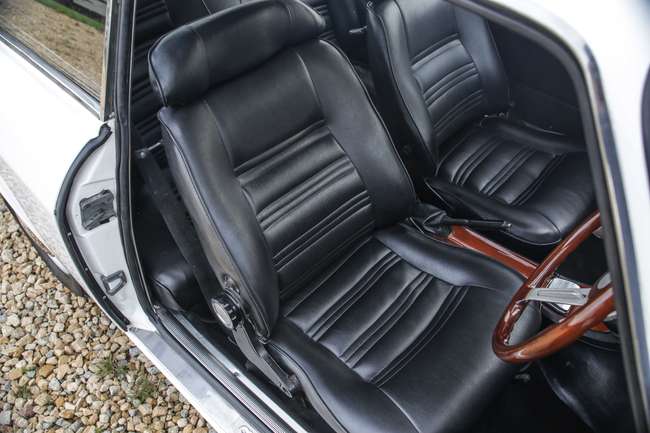 1971 Alfa Romeo 1750 GTV Series 2 (105)-Sold