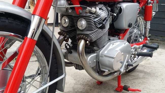 1965 Honda Super Hawk CB77 305cc-Sold