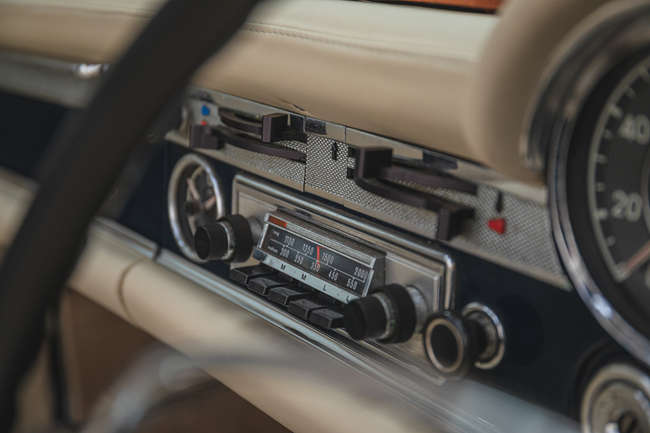1968 Mercedes-Benz 280SL Pagoda (W113)-Sold