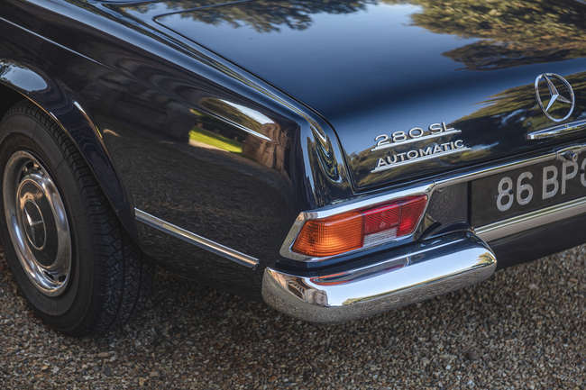 1968 Mercedes-Benz 280SL Pagoda (W113)-Sold