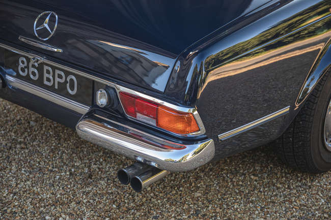 1968 Mercedes-Benz 280SL Pagoda (W113)-Sold