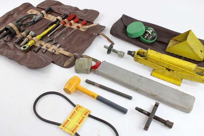 1966-71 Ferrari 330 365 GT GTC GTS “Queen Mary” Tool Kit-Auction Lot