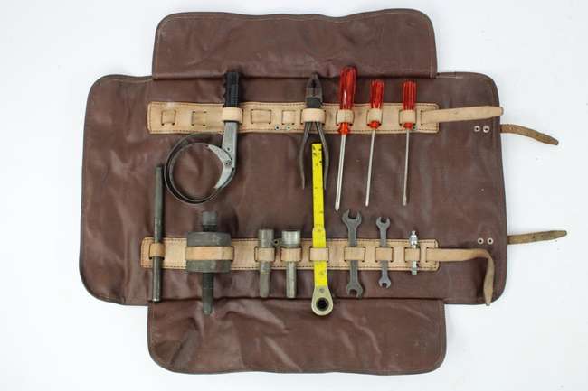 1966-71 Ferrari 330 365 GT GTC GTS “Queen Mary” Tool Kit-Auction Lot