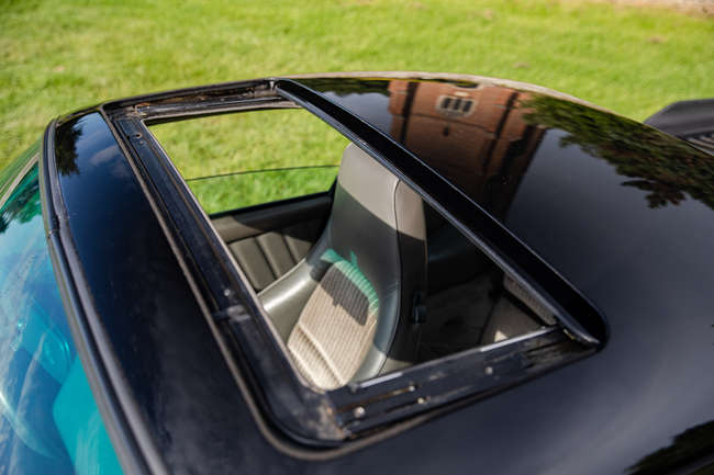 1986 Porsche 911 SuperSport-Sold