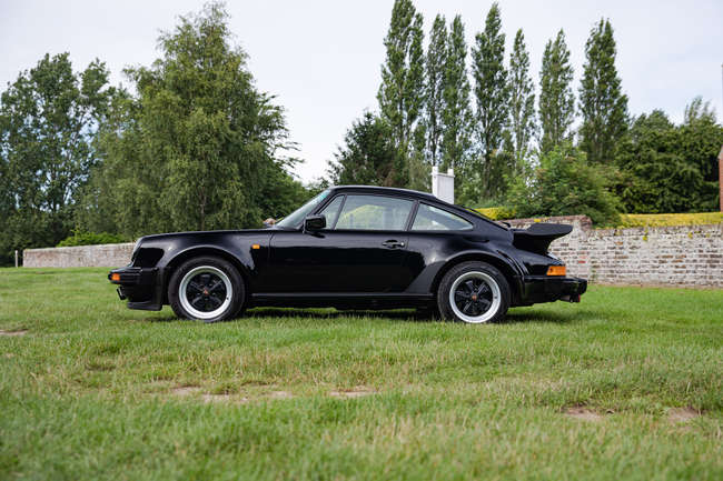 1986 Porsche 911 SuperSport-Sold