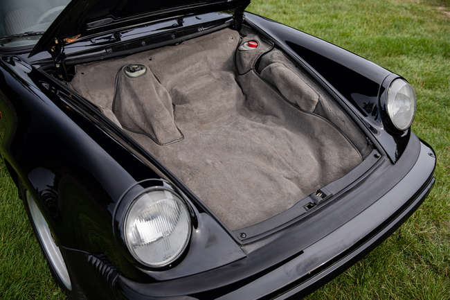 1986 Porsche 911 SuperSport-Sold