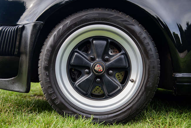 1986 Porsche 911 SuperSport-Sold