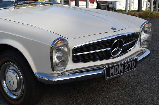 1966 Mercedes-Benz 230 SL Pagoda-Auction Lot