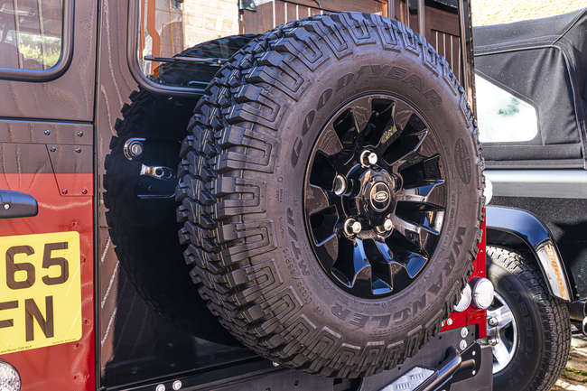 2016 Defender 90 Autobiography Limited Edition-Sold