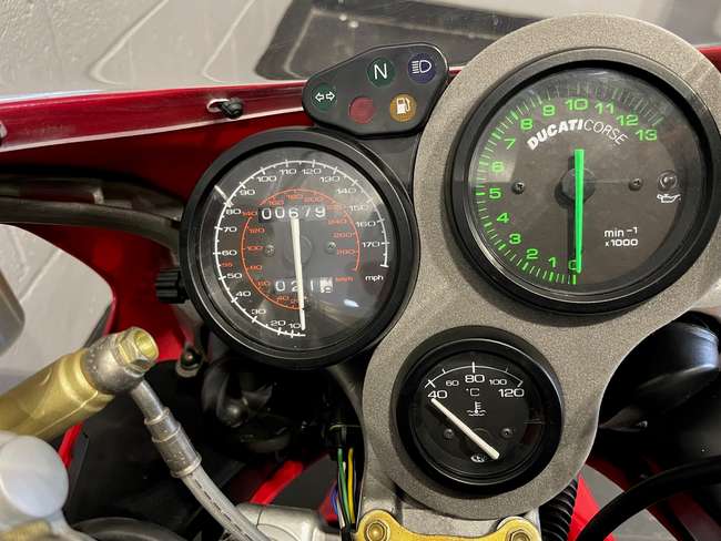 c2001 Ducati 748 Biposto 748cc-Auction Lot