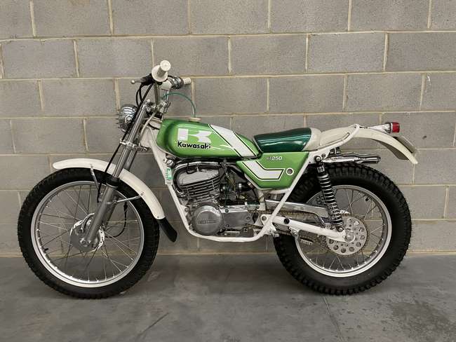1976 Kawasaki KT250 Trials 250cc-Sold