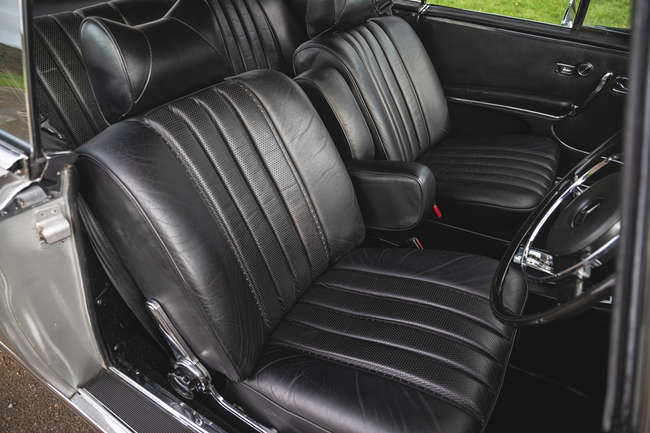 1971 Mercedes-Benz 280 SE Coupe  (W111)-Sold