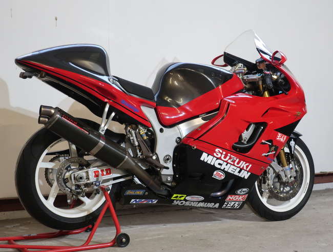 GSX1300 ヨシムラ Iconic Auctioneers | 2001 Suzuki GSX1300R Hayabusa Yoshimura X1