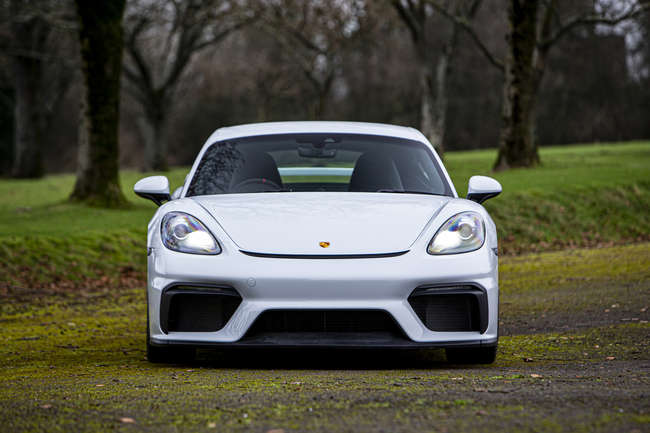 2020 Porsche Cayman GT4 '718' 114 miles-Auction Lot