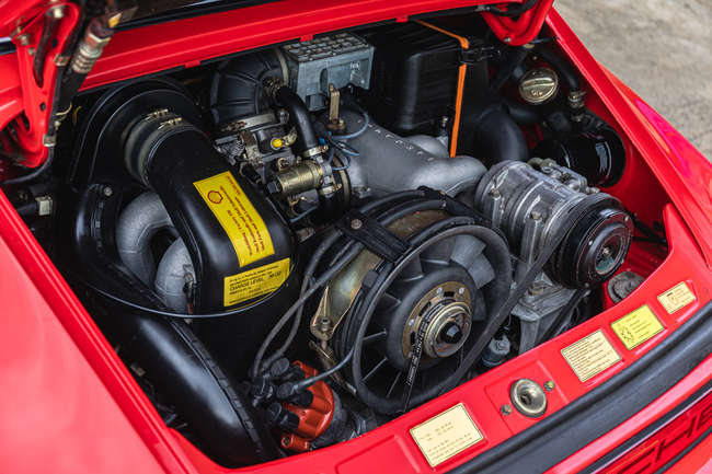 1985 Porsche 911 3.2 Carrera Targa-Sold