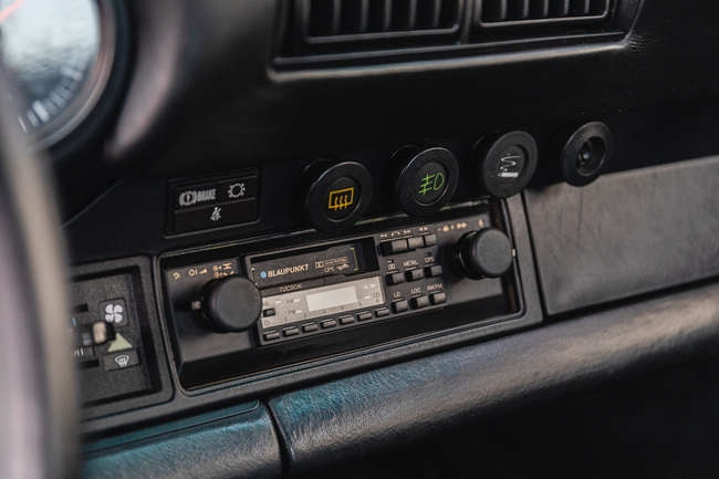 1985 Porsche 911 3.2 Carrera Targa-Sold