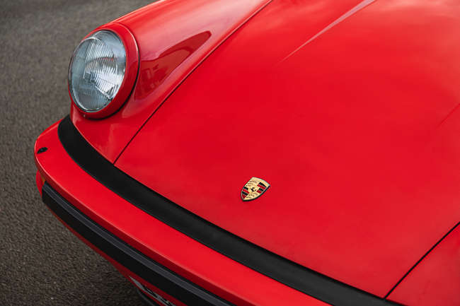 1985 Porsche 911 3.2 Carrera Targa-Sold