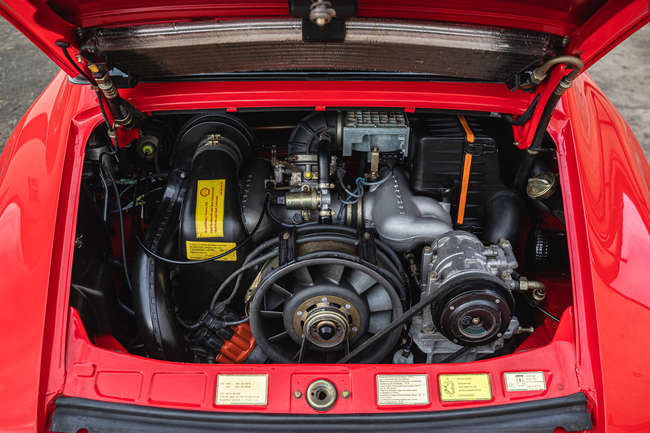 1985 Porsche 911 3.2 Carrera Targa-Sold