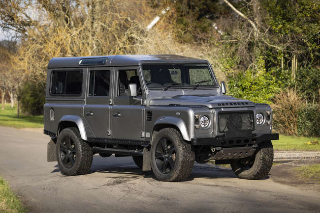 2010 Land Rover Defender 110 XS 3.2-Auction Lot