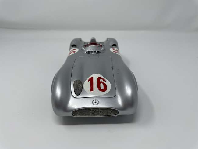 Mercedes-Benz W196R CMC 1/18th Scale Model-Sold
