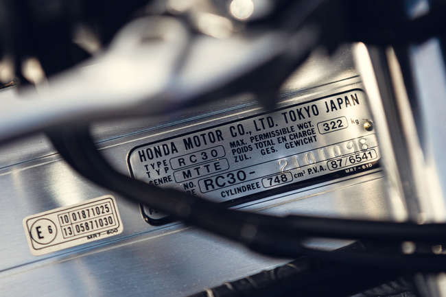 1990 Honda VFR750R Type RC30 748cc-Sold