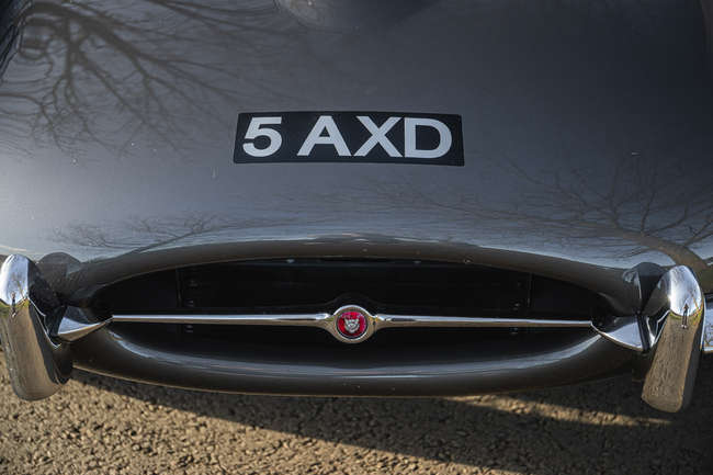 1962 Jaguar E-Type Series I Roadster 4.2-Litre Eagle-Auction Lot