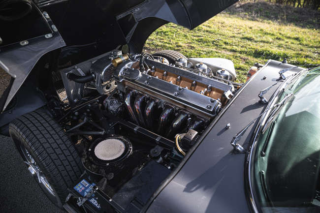 1962 Jaguar E-Type Series I Roadster 4.2-Litre Eagle-Auction Lot