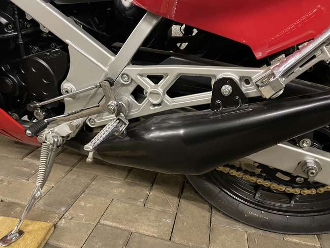 1985 Yamaha RD500 LC YPVS 492cc-Sold