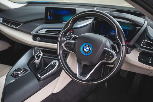 2015 BMW i8-Auction Lot