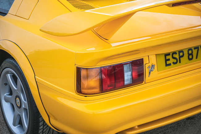 2001 Lotus Esprit V8 GT-Sold