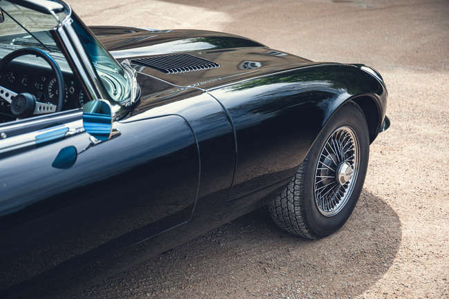 1974 Jaguar E-Type Series 3 V12 Roadster Commemorative Editi-Sold