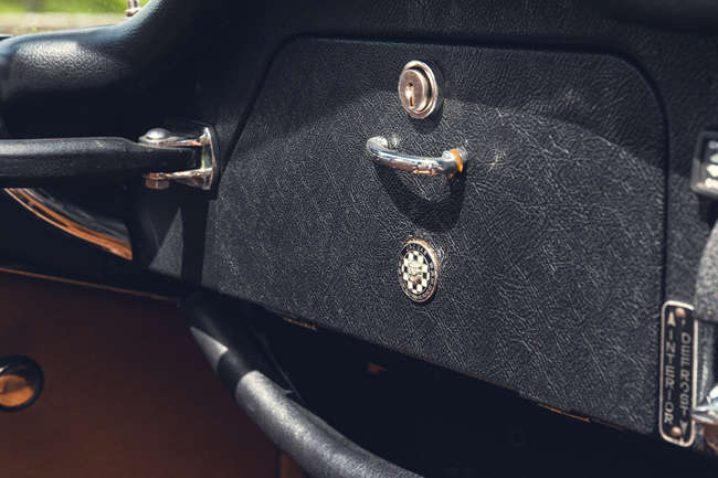 1974 Jaguar E-Type Series 3 V12 Roadster Commemorative Editi-Sold