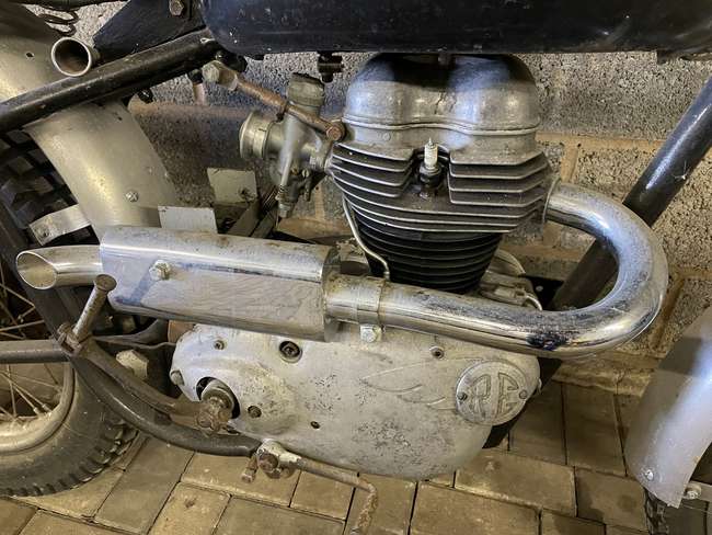 1957 Royal Enfield Factory Crusader Trials/Scrambler 250cc-Sold