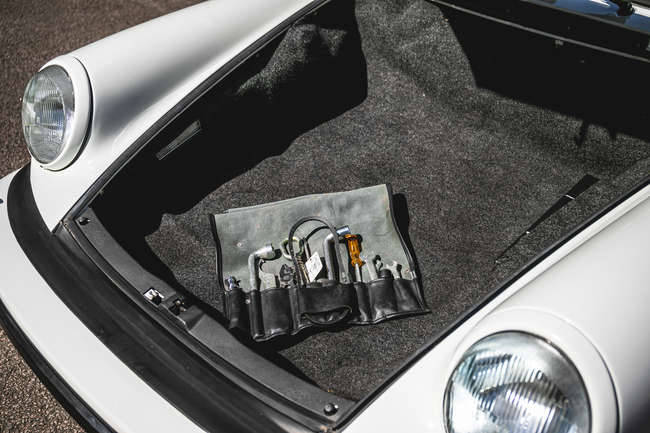 1977 Porsche 911 3.0 Carrera-Sold