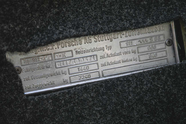 1977 Porsche 911 3.0 Carrera-Sold